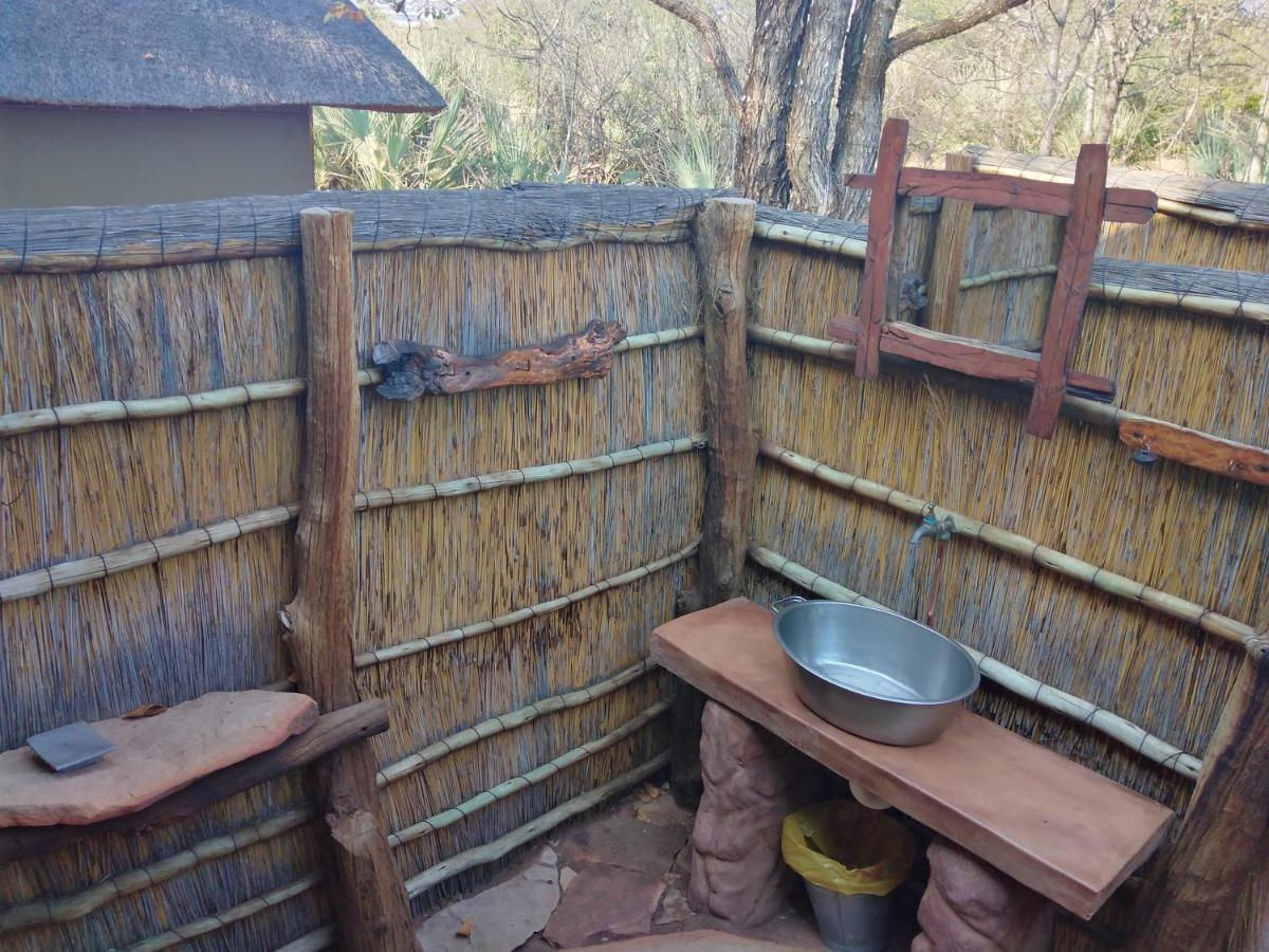 Nthakeni Bush & River Camp Pafuri Gate Exterior foto