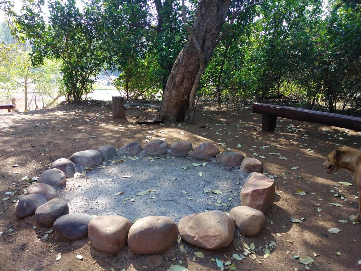 Nthakeni Bush & River Camp Pafuri Gate Exterior foto